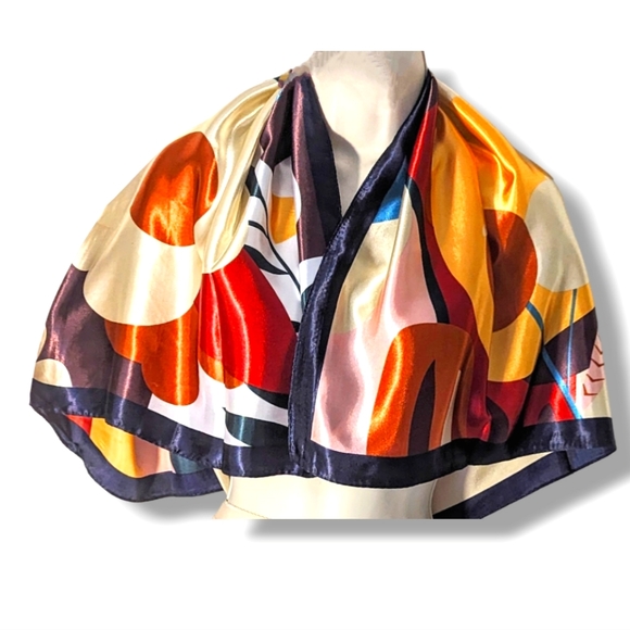 ✨NWOT Large, Lightweight Silky Scarf - Picture 2 of 4